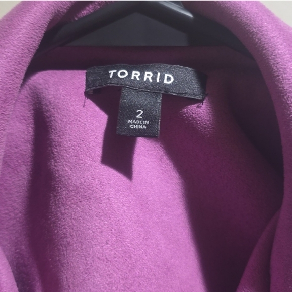 Purple Torrid Women's Faux Suede Jacket size 2 - Picture 2 of 4